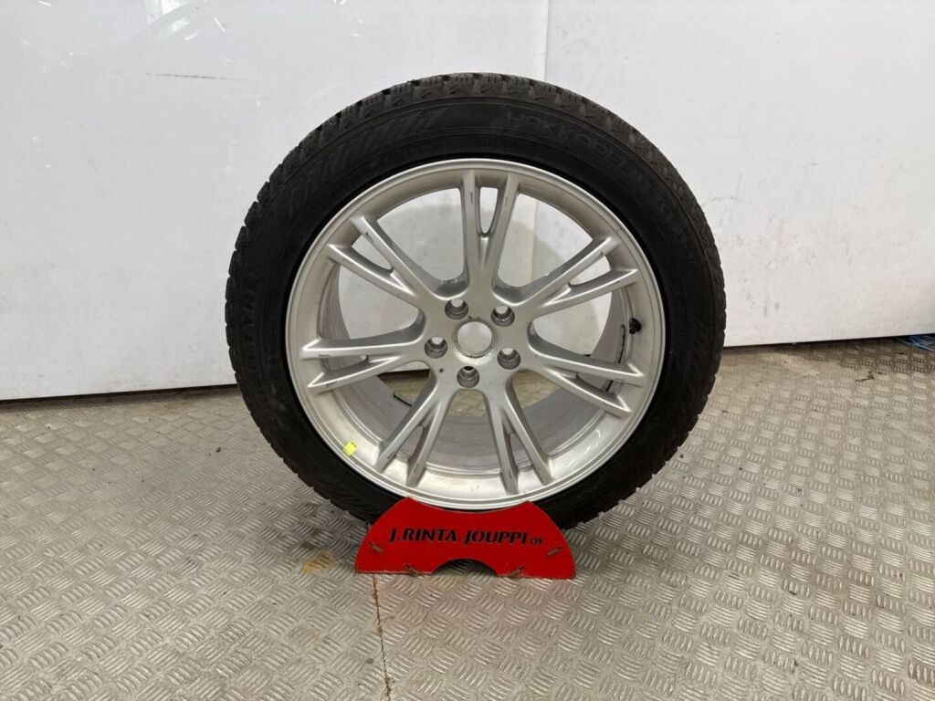 Tesla Model Y 2023 Musta