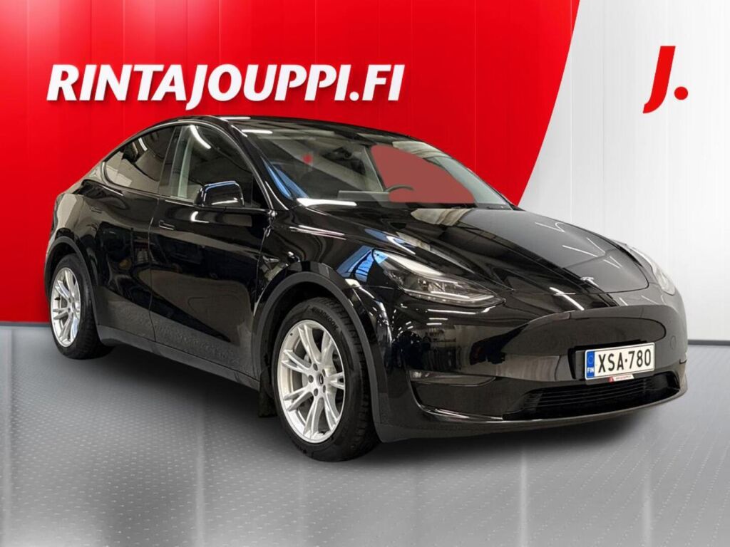 Tesla Model Y 2023 Musta