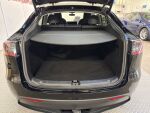 Tesla Model Y 2023 Musta
