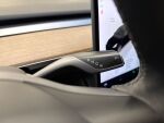 Tesla Model Y 2023 Musta