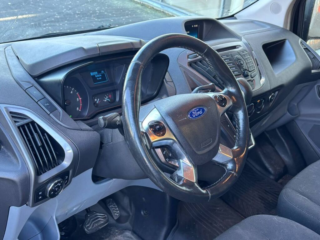 Ford Transit Custom 2017 Musta