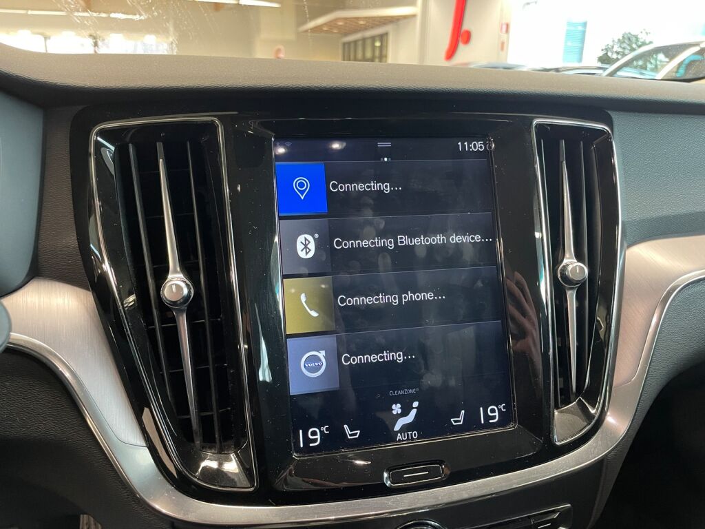 Volvo V60 2020 Harmaa