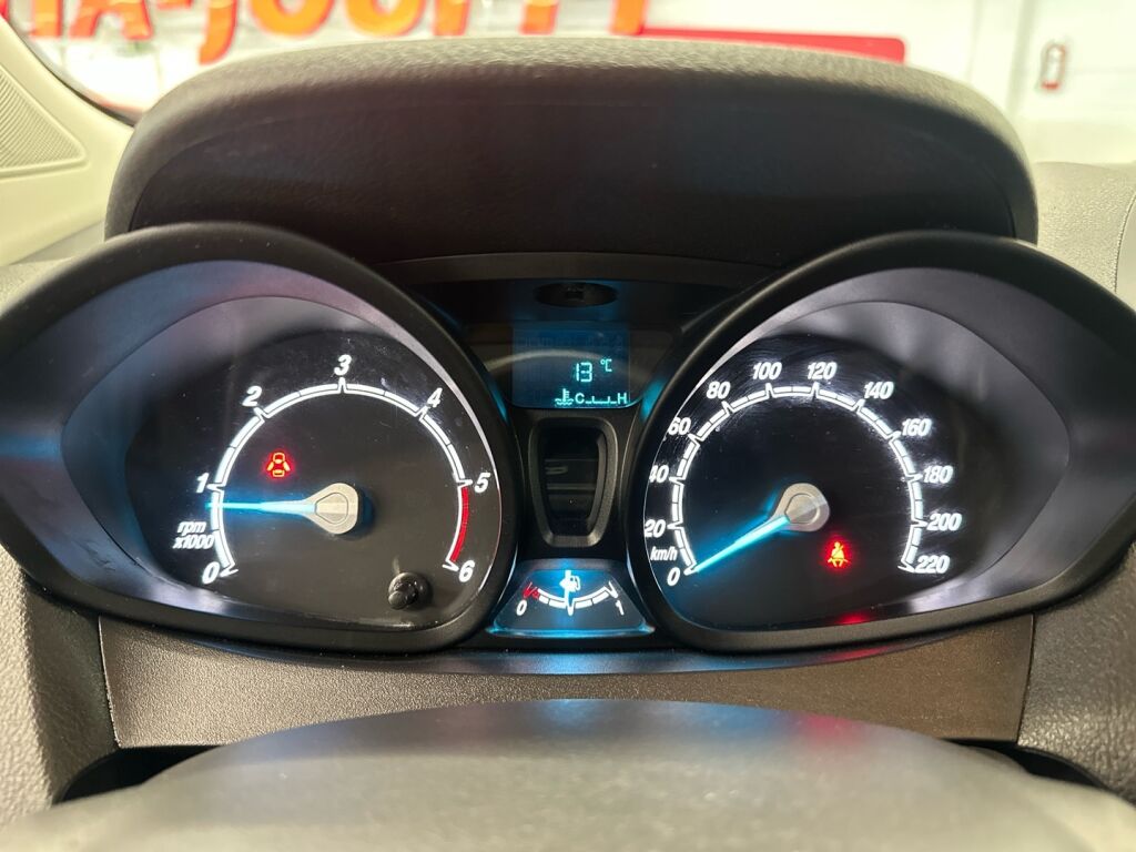 Ford Transit Courier 2023 Valkoinen