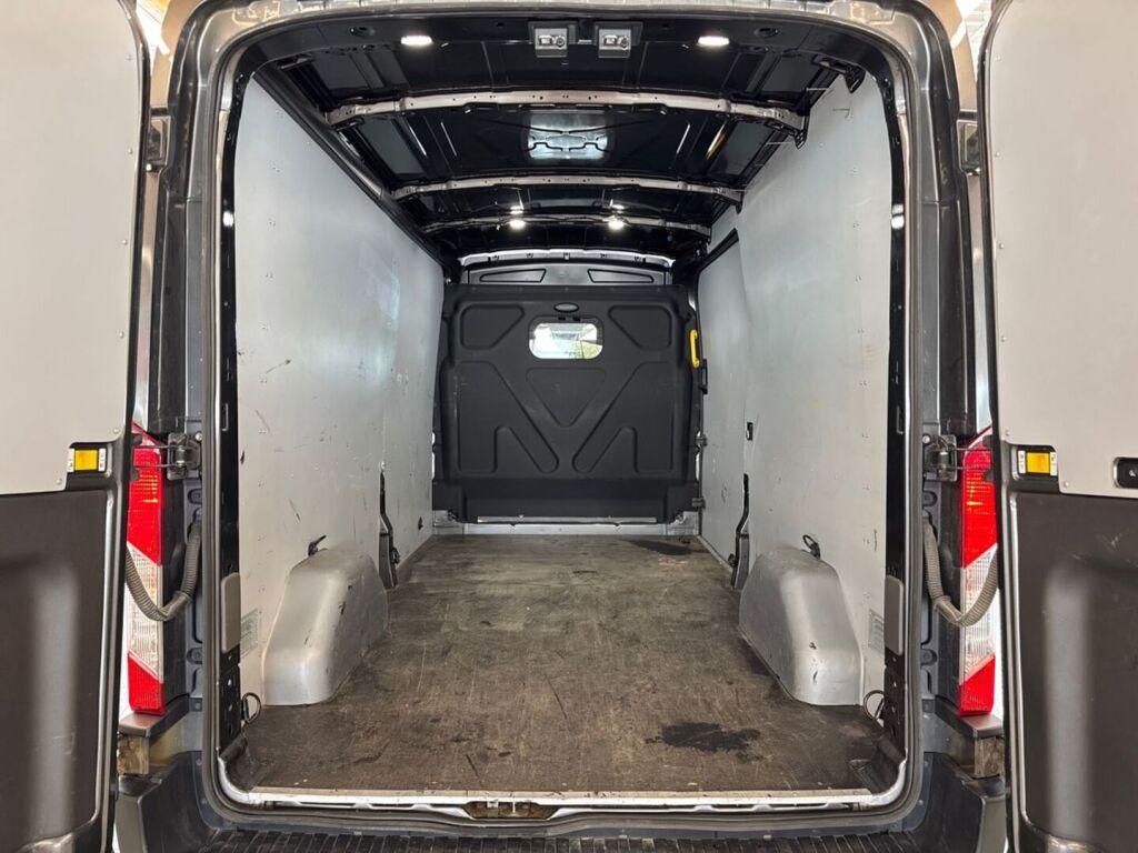 Ford Transit 2024 Magnetic