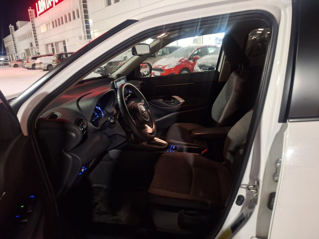Toyota Yaris Cross 2023 Valkoinen