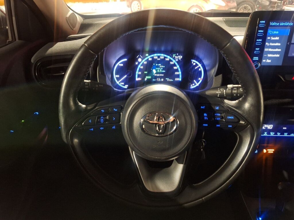 Toyota Yaris Cross 2023 Valkoinen