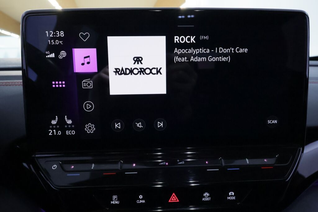 Volkswagen ID.5 2023 Harmaa