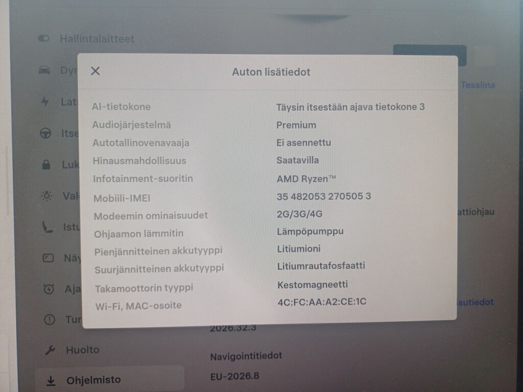 Tesla Model Y 2023 Harmaa
