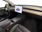 Tesla Model Y 2023 Harmaa