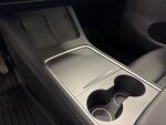 Tesla Model Y 2023 Harmaa