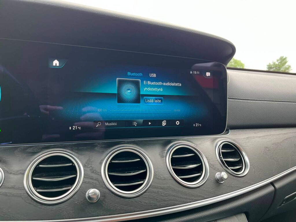 Mercedes-Benz E 2022 Harmaa