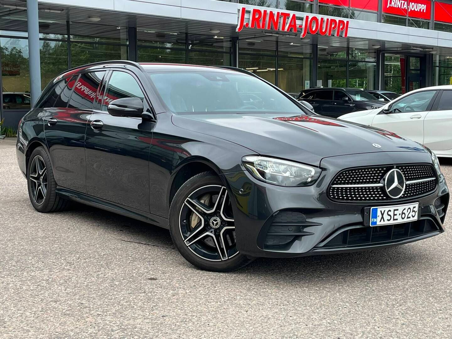 Mercedes-Benz E