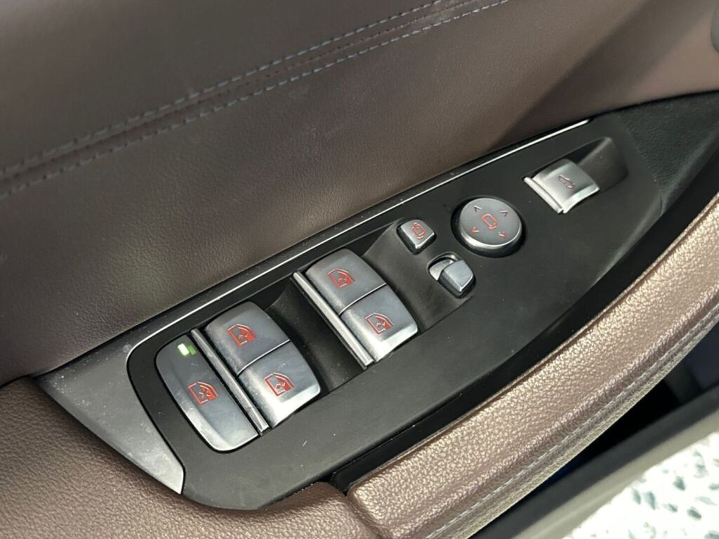 BMW X3 2022 Sininen