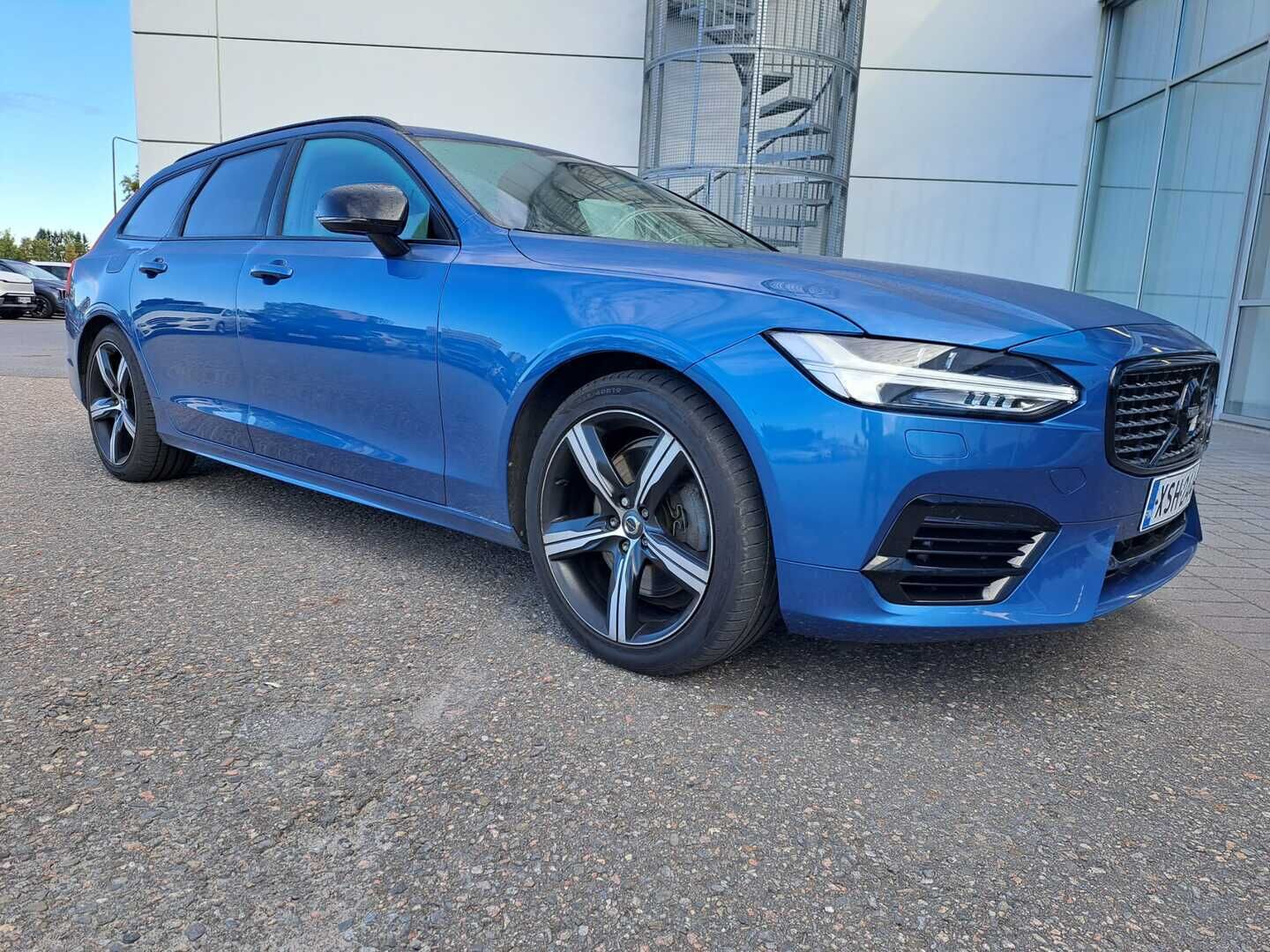 Volvo V90