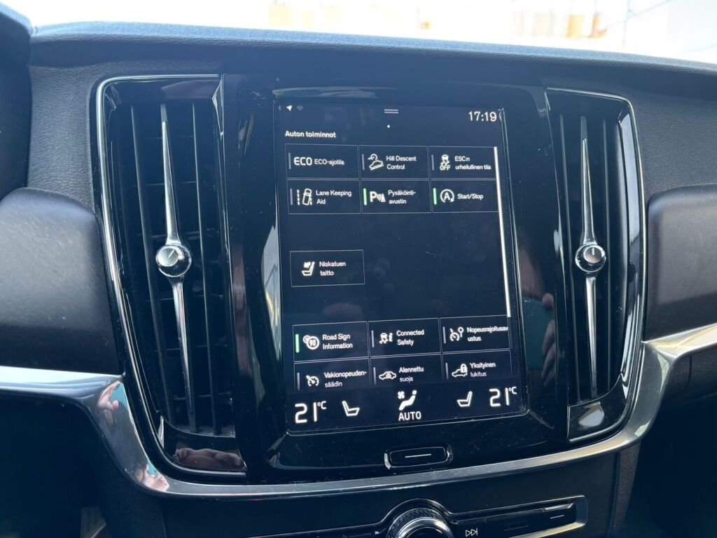 Volvo V90 Cross Country 2019 Harmaa