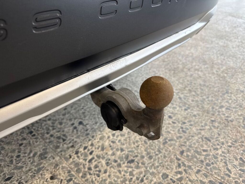 Volvo V90 Cross Country 2019 Harmaa