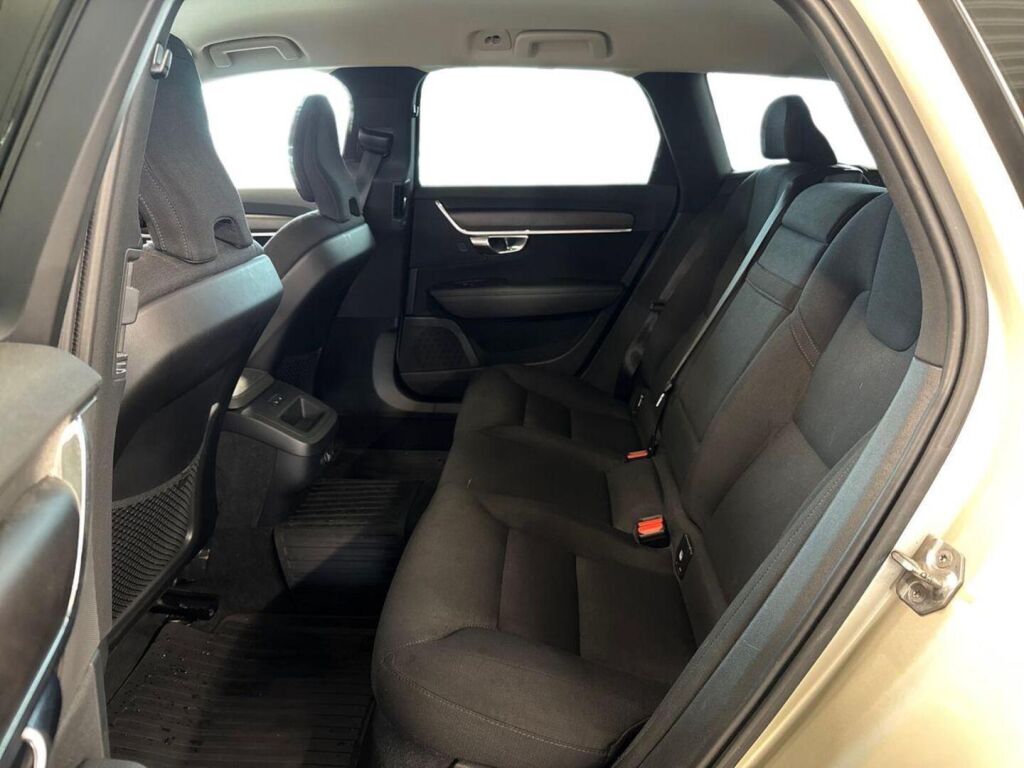 Volvo V90 Cross Country 2019 Harmaa