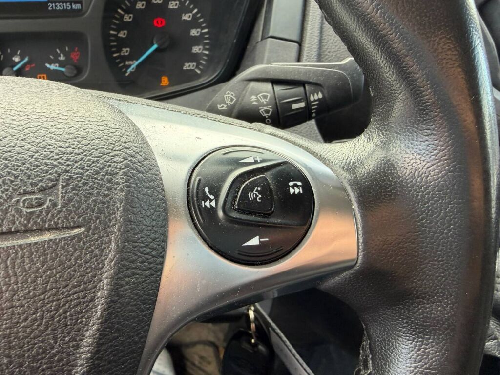 Ford Transit 2018 Valkoinen