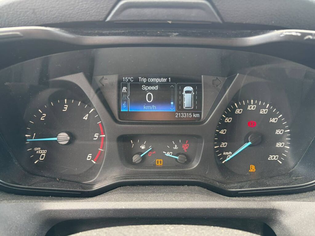 Ford Transit 2018 Valkoinen