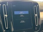 Volvo XC40 2020 Musta