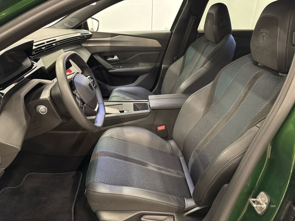 Peugeot E-308 2023 Vihreä