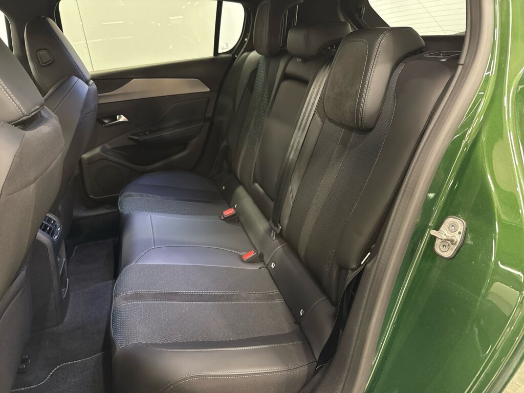 Peugeot E-308 2023 Vihreä