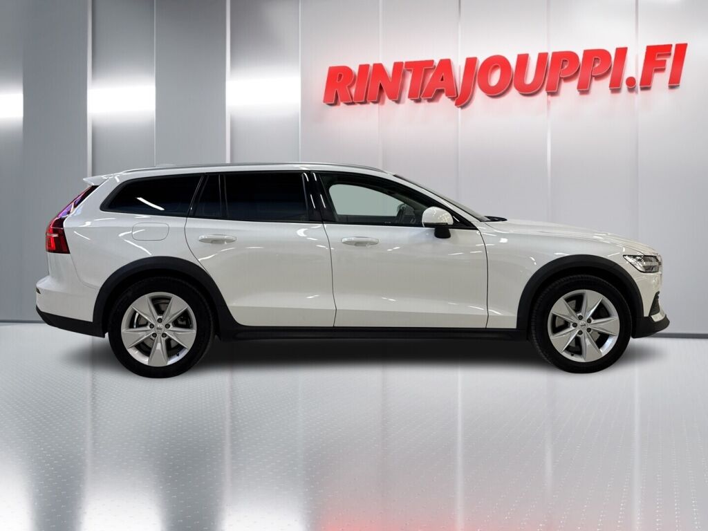 Volvo V60 Cross Country 2019 Valkoinen