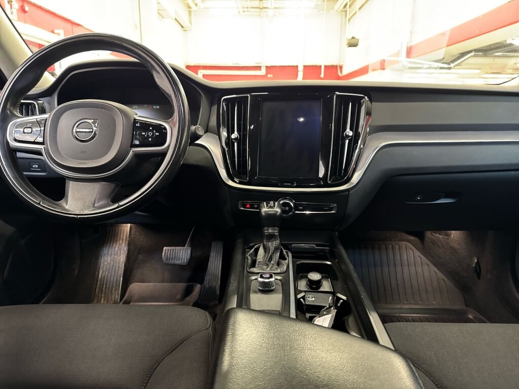 Volvo V60 Cross Country 2019 Valkoinen
