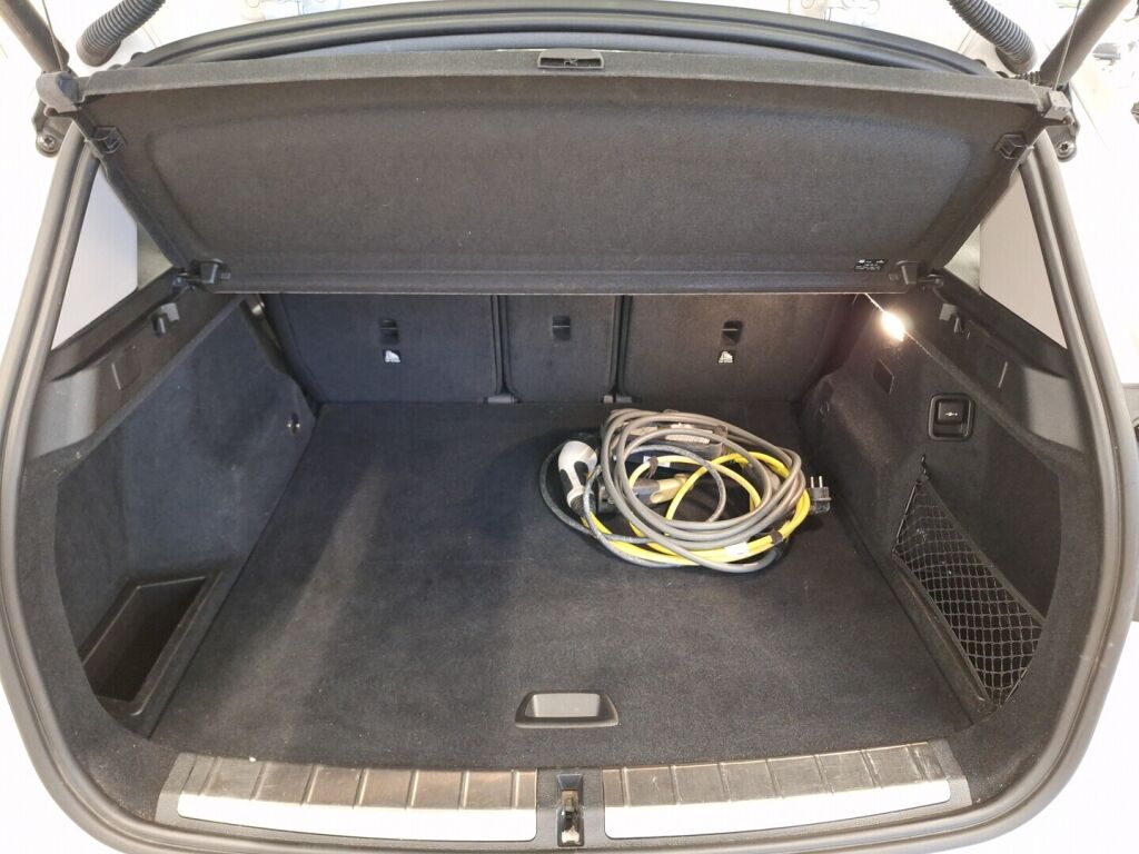 BMW X1 2020 Valkoinen