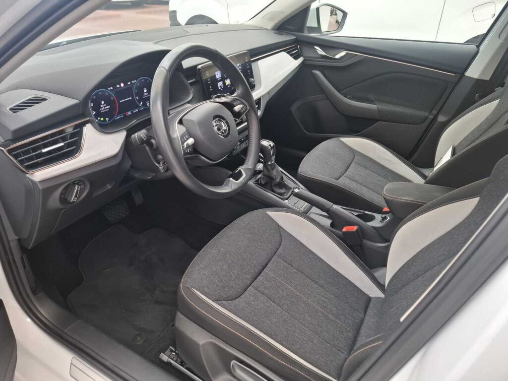 Skoda Scala 2024 Valkoinen