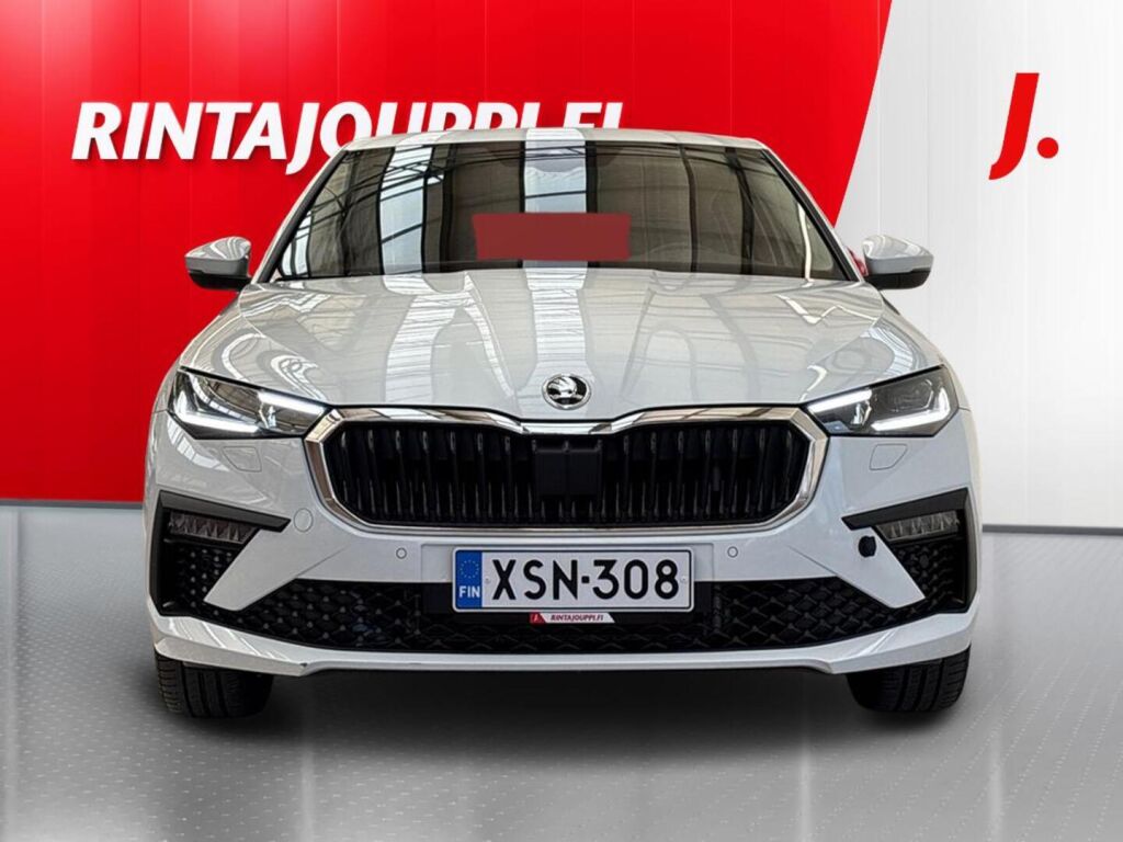 Skoda Scala 2024 Valkoinen