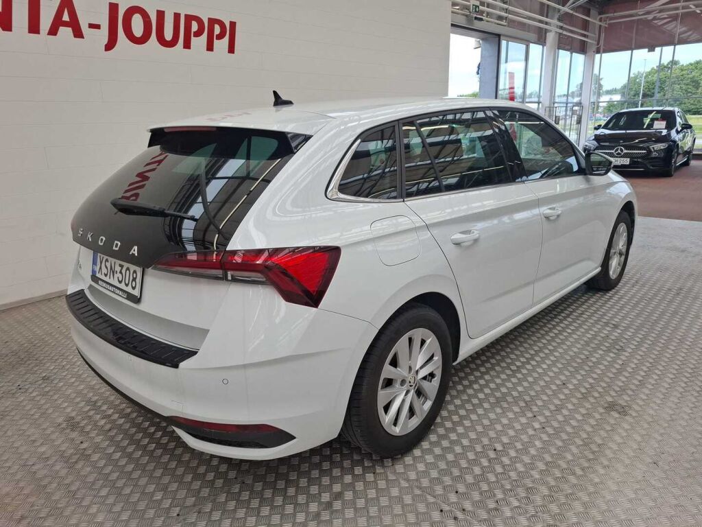 Skoda Scala 2024 Valkoinen