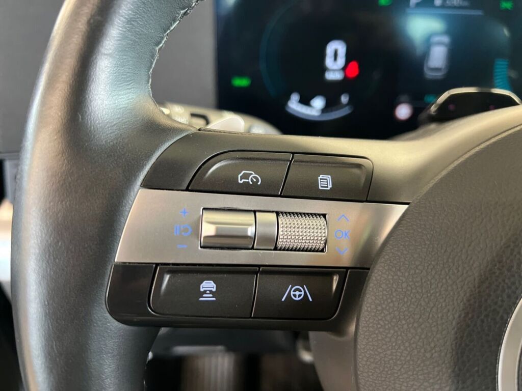 Hyundai KONA Hybrid 2024 Harmaa