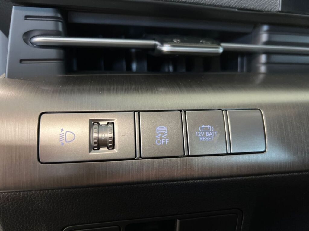 Hyundai KONA Hybrid 2024 Harmaa