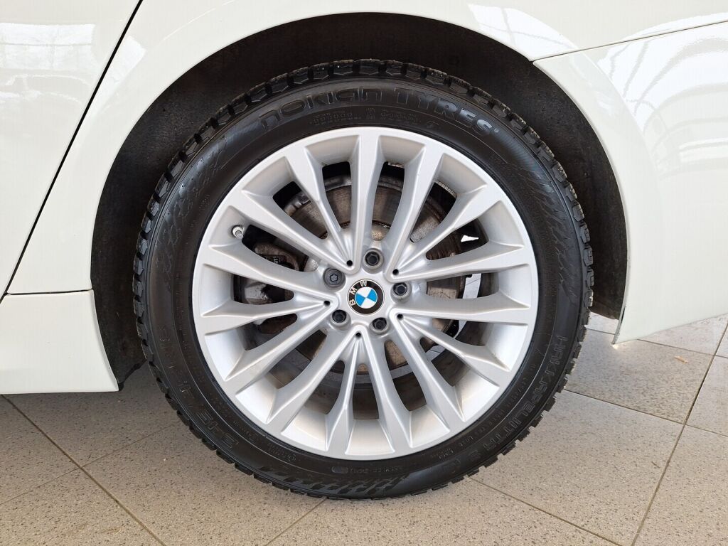 BMW 530 2022 Valkoinen