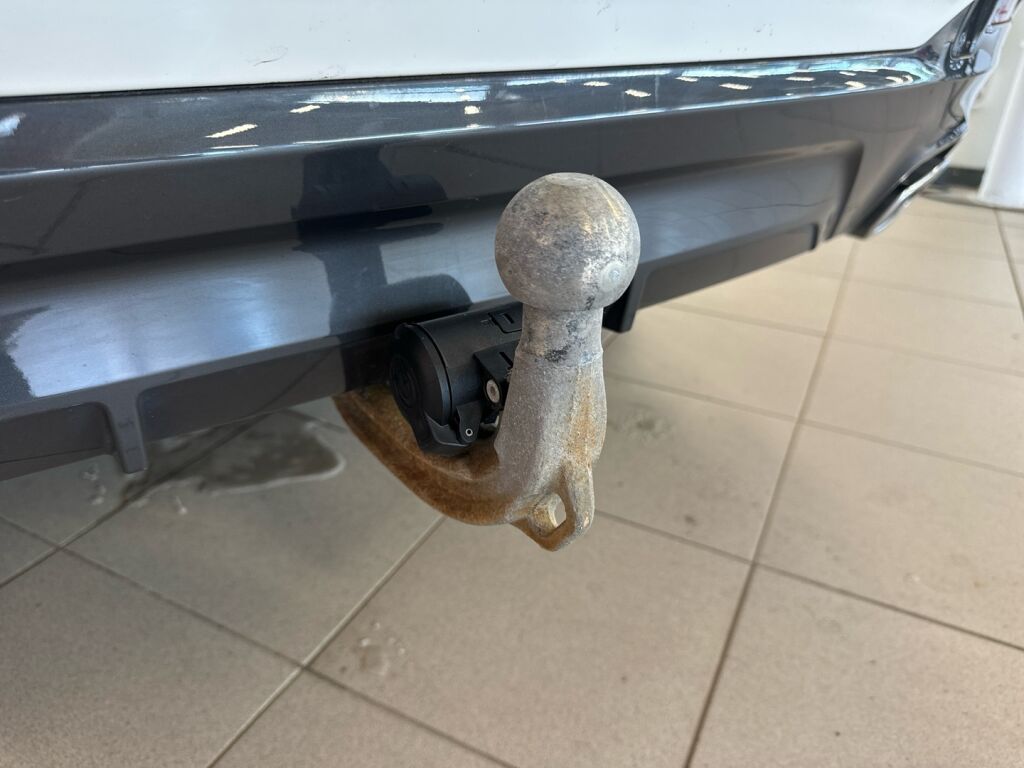 BMW 530 2022 Valkoinen