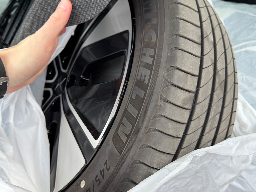 Polestar 2 2024 Harmaa