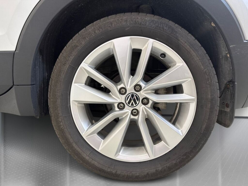 Volkswagen T-Cross 2024 Harmaa