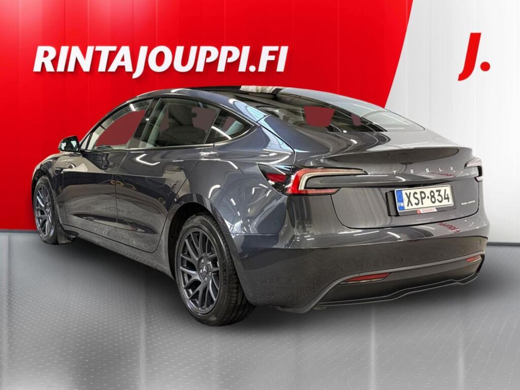Tesla Model 3 2024 Harmaa