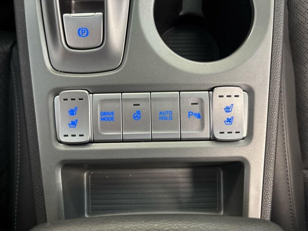 Hyundai KONA 2020 Hopea