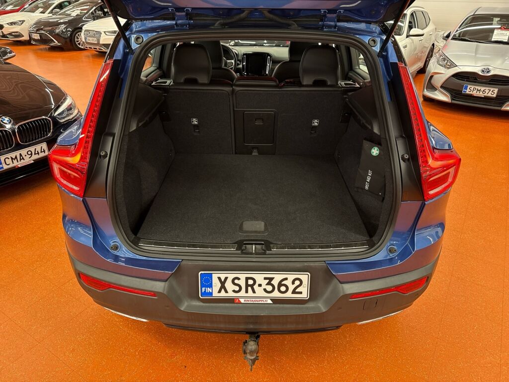 Volvo XC40 2020 Sininen