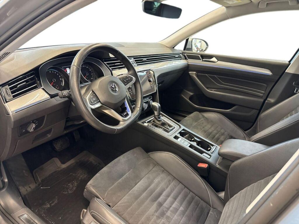 Volkswagen Passat 2020 Harmaa