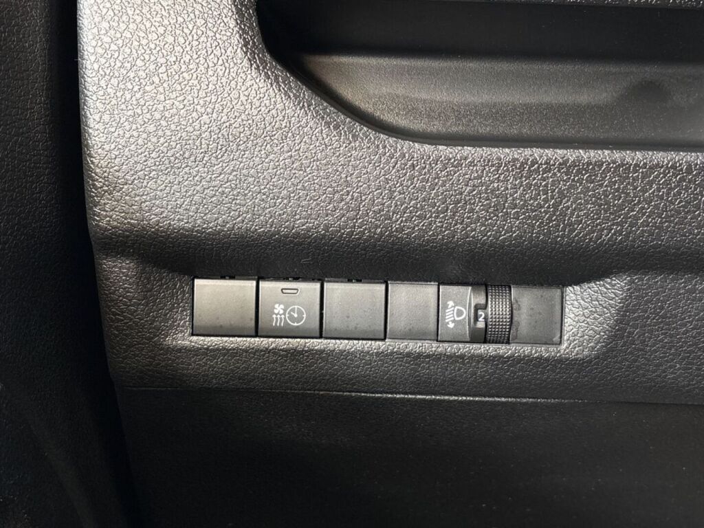Toyota Proace 2024 Harmaa