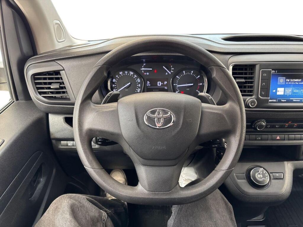 Toyota Proace 2024 Harmaa