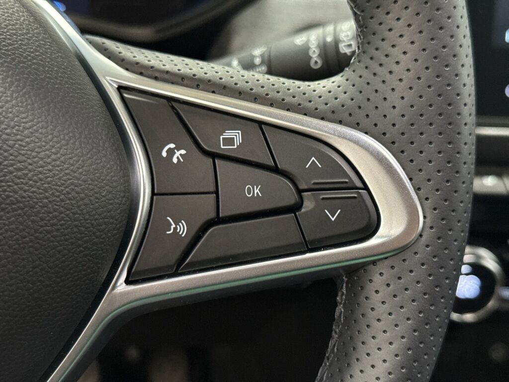 Mitsubishi Colt 2024 Musta