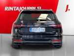 Audi A4 2021 Musta