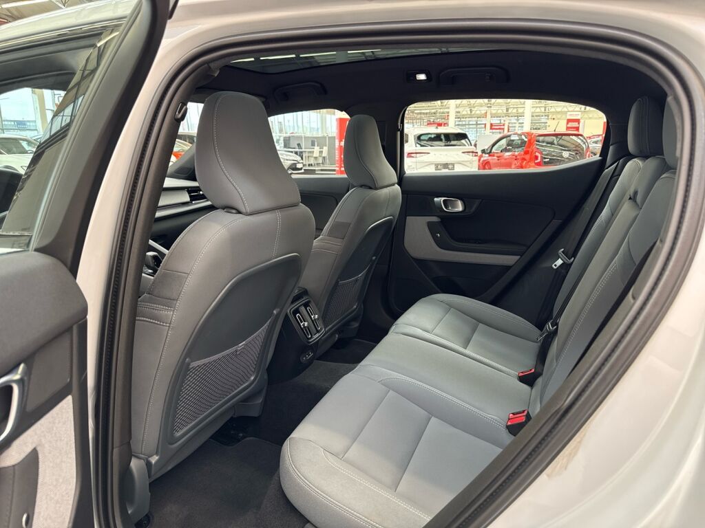 Polestar 2 2021 Harmaa