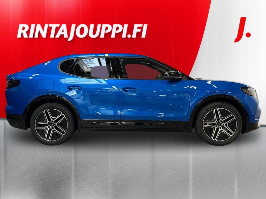 Ford Capri 2026 Sininen