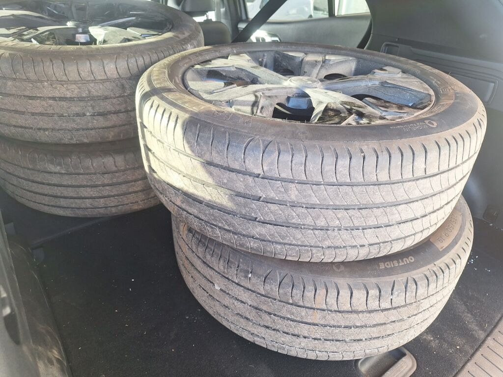 Kia Sportage 2024 Harmaa