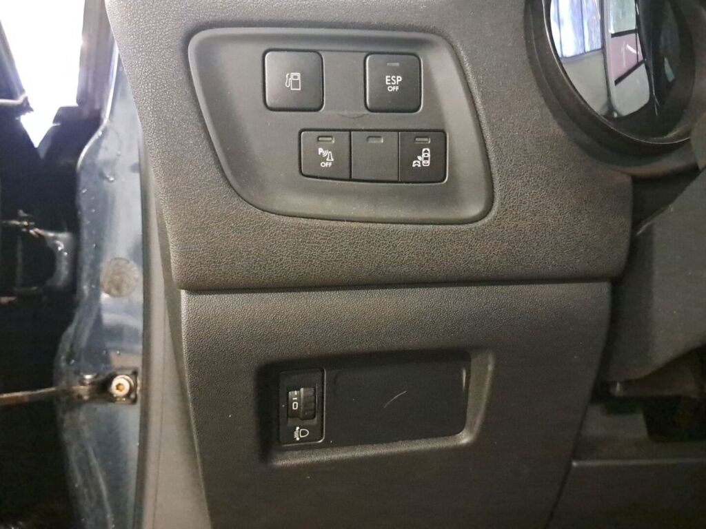 Citroen C4 2011 Sininen